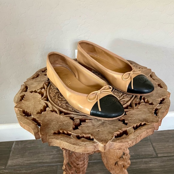 Chanel Flats Cap Toe Flats - Picture 1 of 5